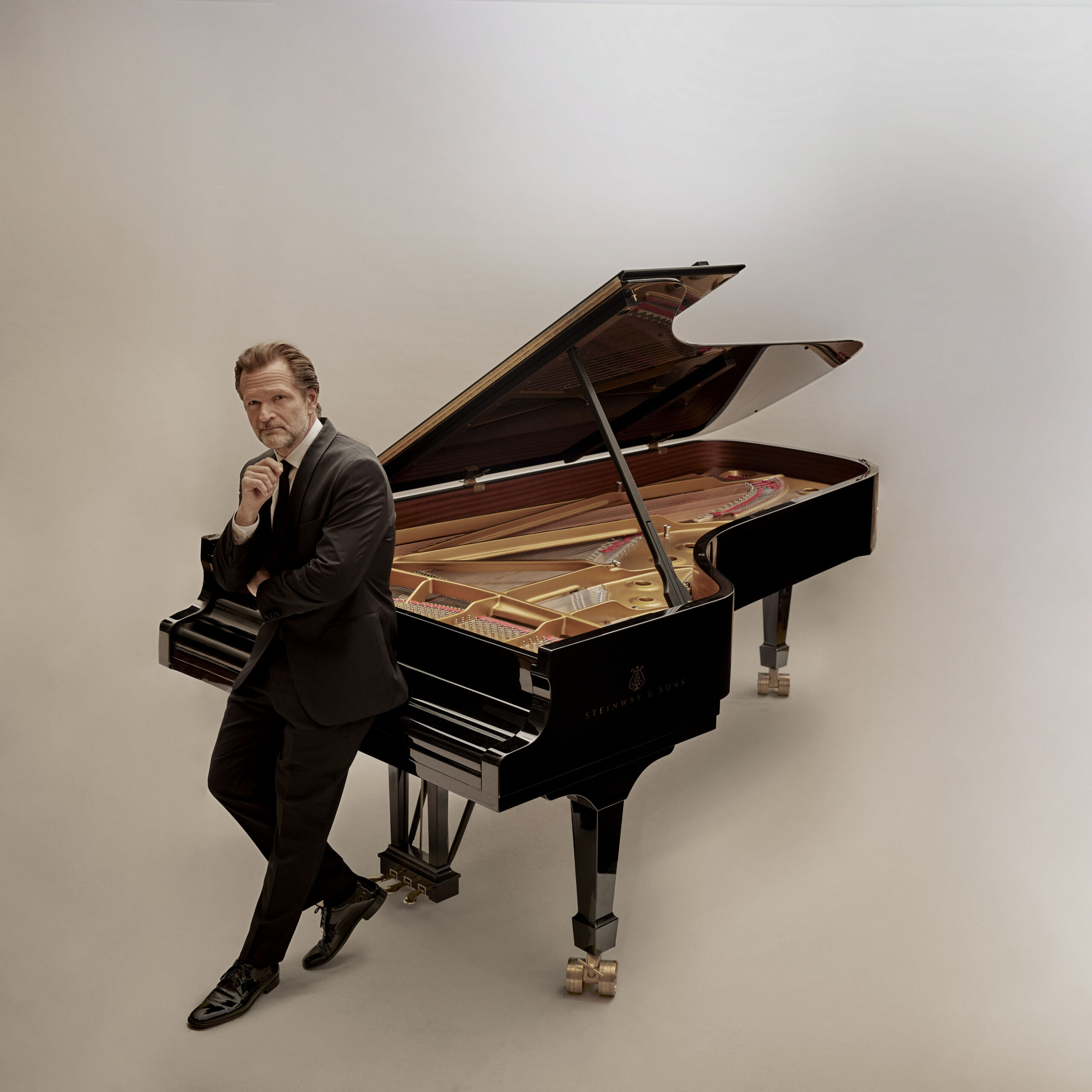 Sebastian Knauer Sebastian Knauer