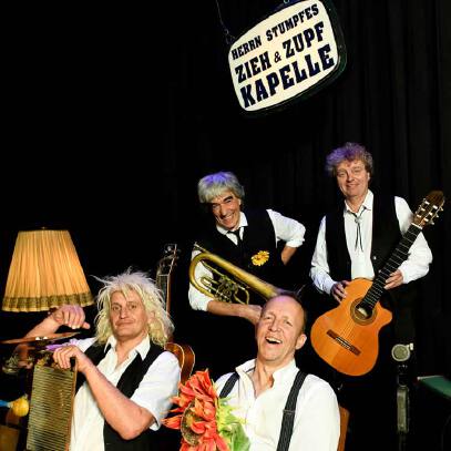 Herrn Stumpfes Zieh und Zupf Kapelle