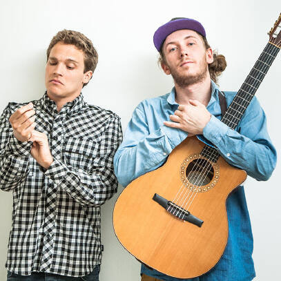 Jamie MacDowell & Tom Thum