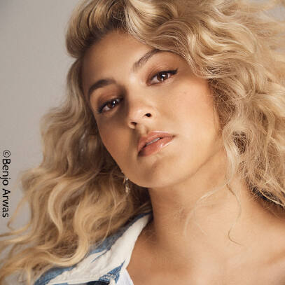 Tori Kelly